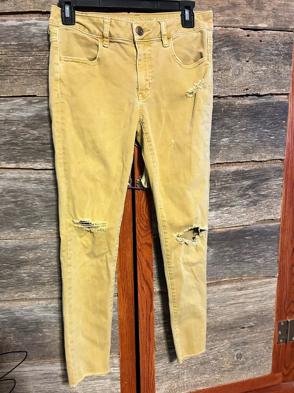 Womens American Eagle Jegging Cropped Jeans Yellow Stretch Size 6 Reg 30X25.5 in